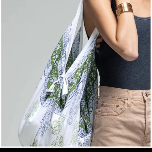 New Floral Print Bohemian Bag - Picture 6 of 6